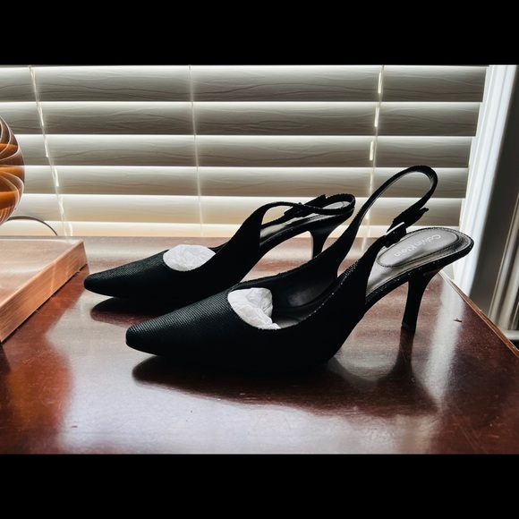 Black Calvin Klein Heels - Picture 4 of 10
